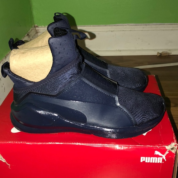 Blue Pumas - Picture 3 of 5